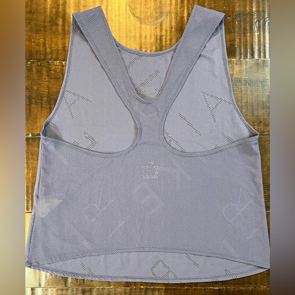 Nike - Picture 3 of 4